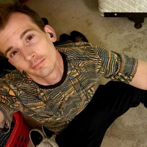 Meet your Posher, Cee